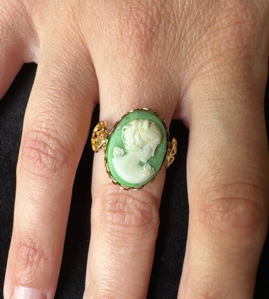 Gold & Green Cameo Ring SZ 3-11