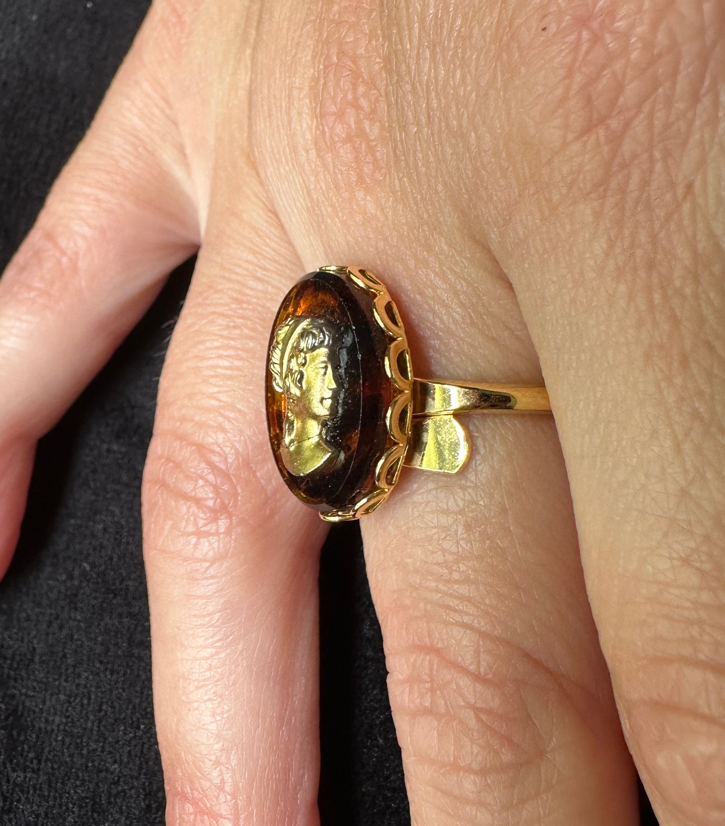 Amber & Gold Cameo Ring SZ 3-11