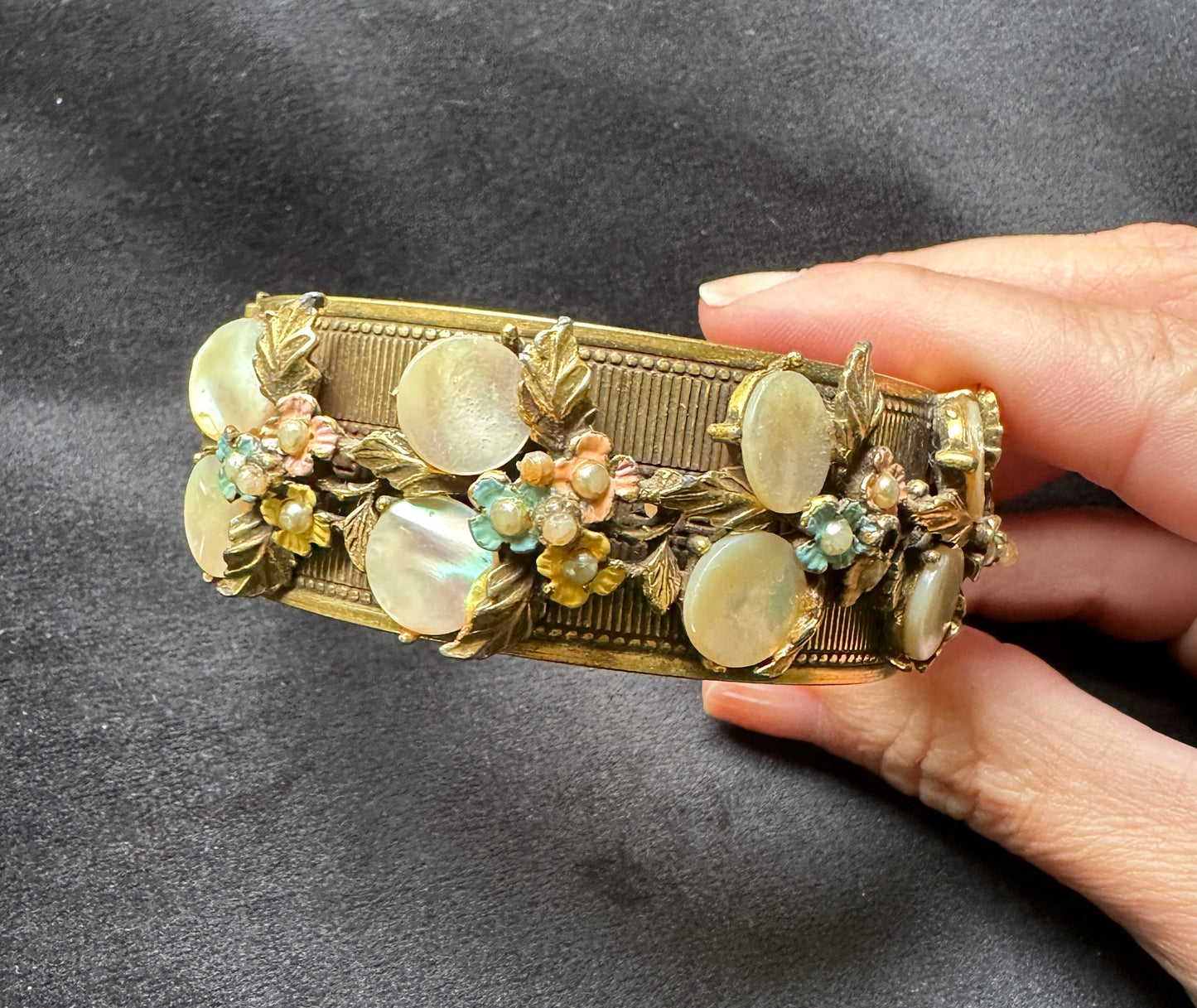 Vintage 1930's - 1960's Faux Pearl Brass Bracelet