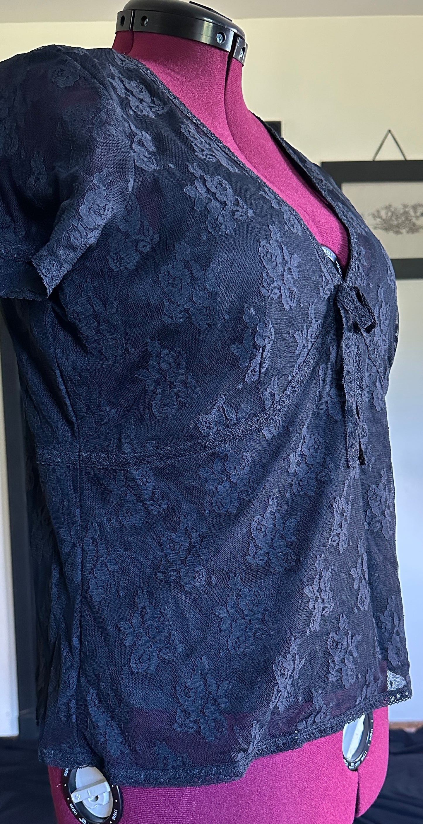 Lace Soft Goth Top XL
