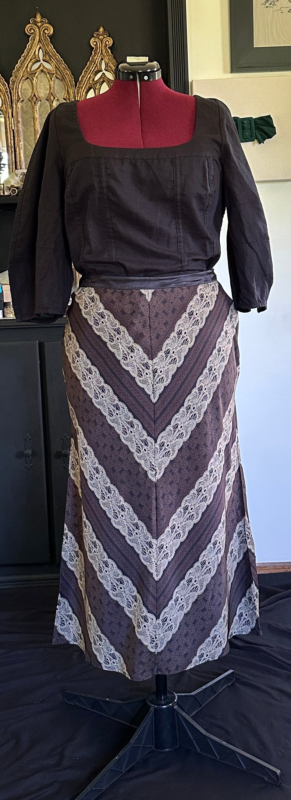 Silk Chevron Print Skirt SZ 14