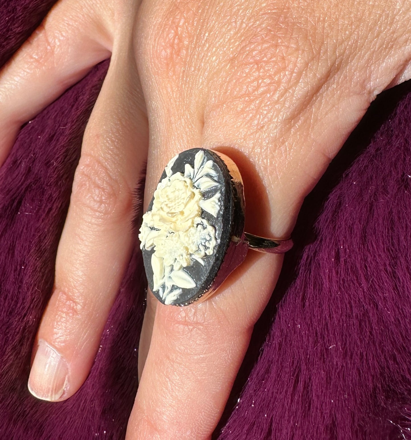 Black And Gold Floral Ring