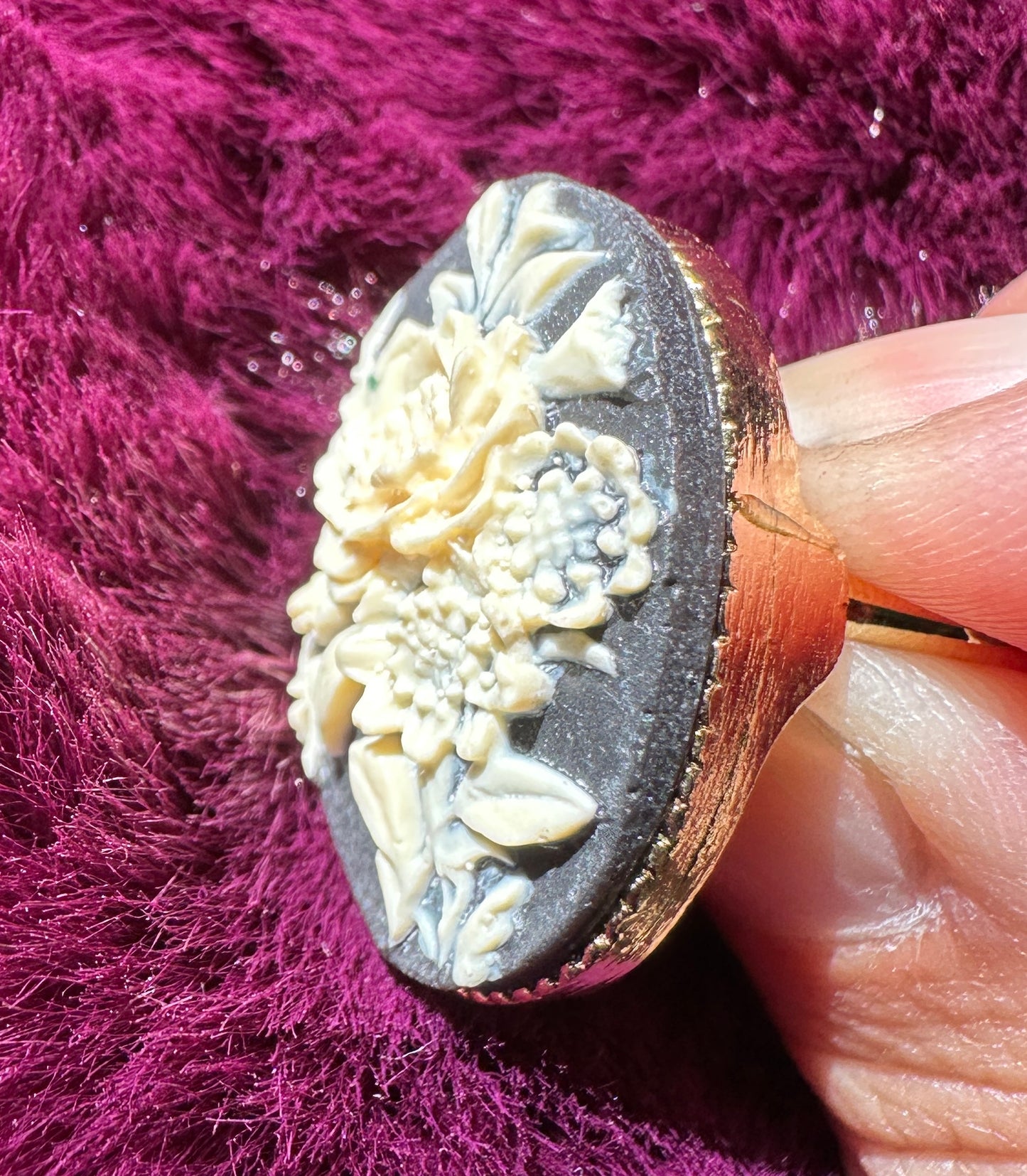 Black And Gold Floral Ring