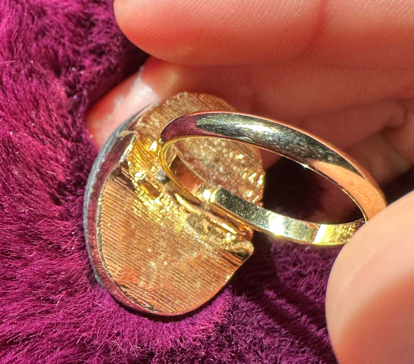 Black And Gold Floral Ring