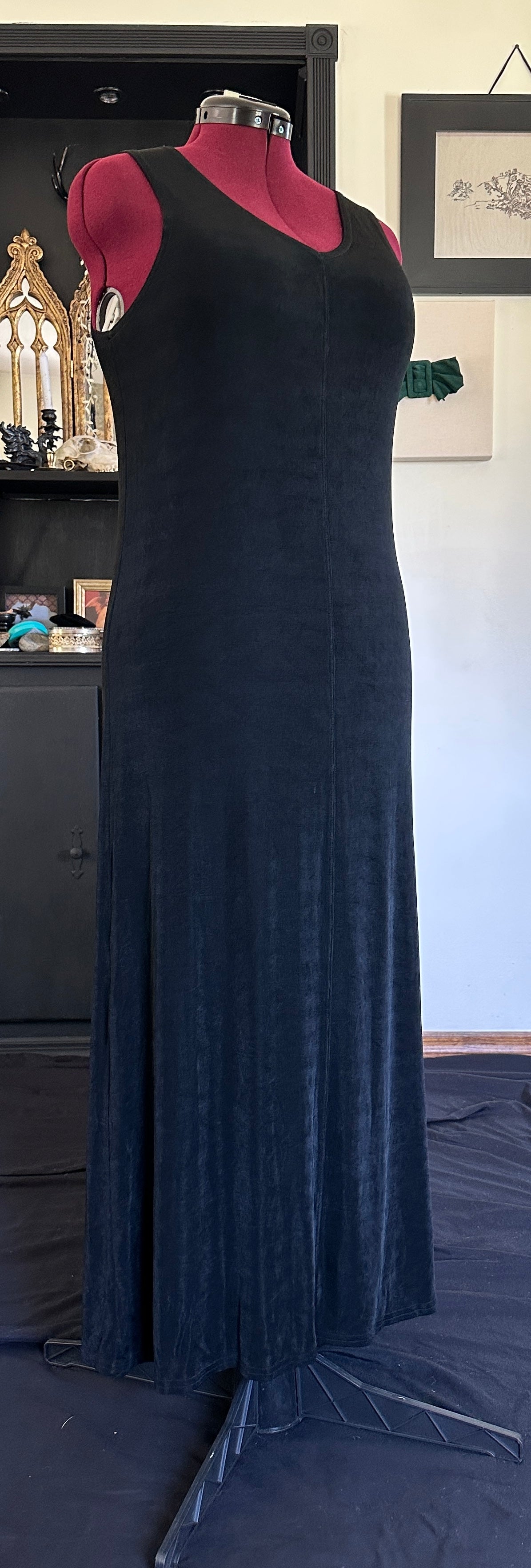 Modern Goth Ribbed Maxi Dress M-L