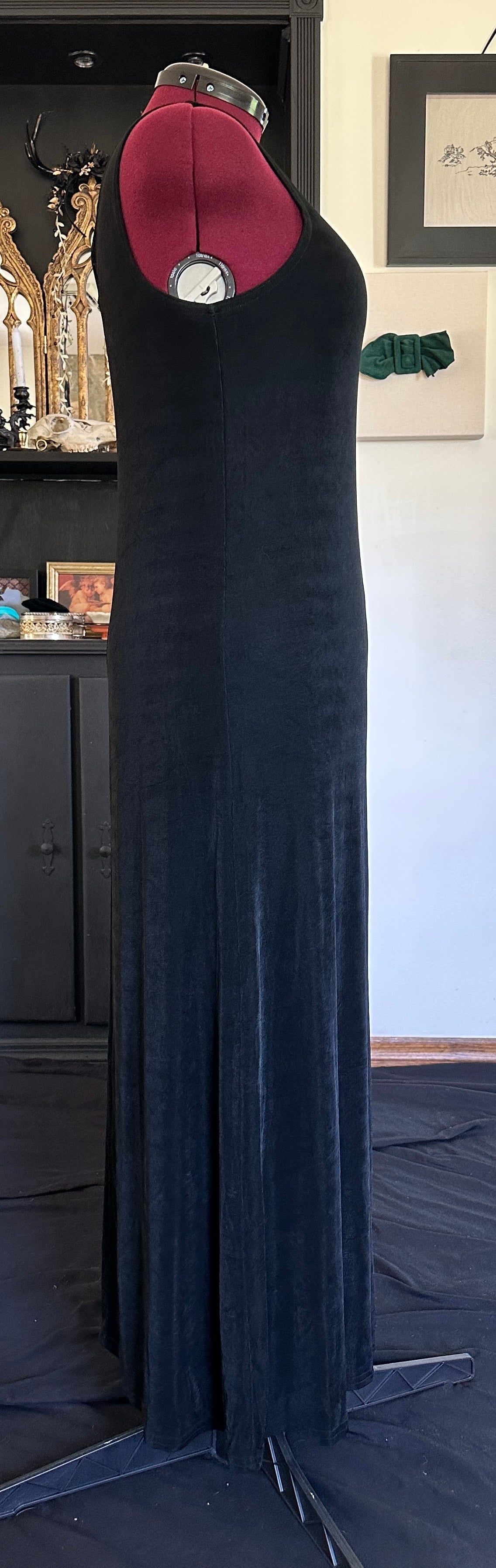 Modern Goth Ribbed Maxi Dress M-L