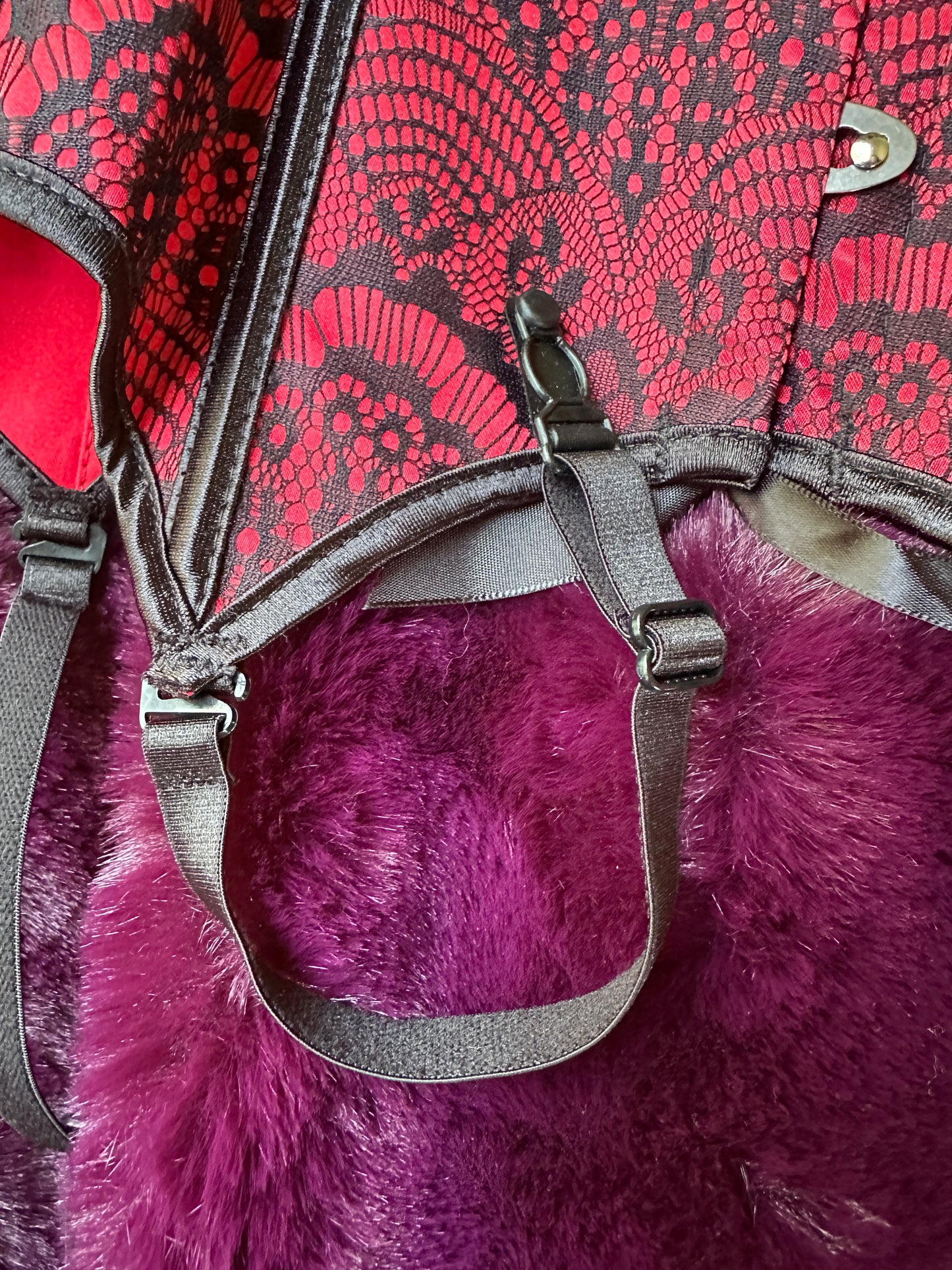 Adore Me Lace Vampire Corset M