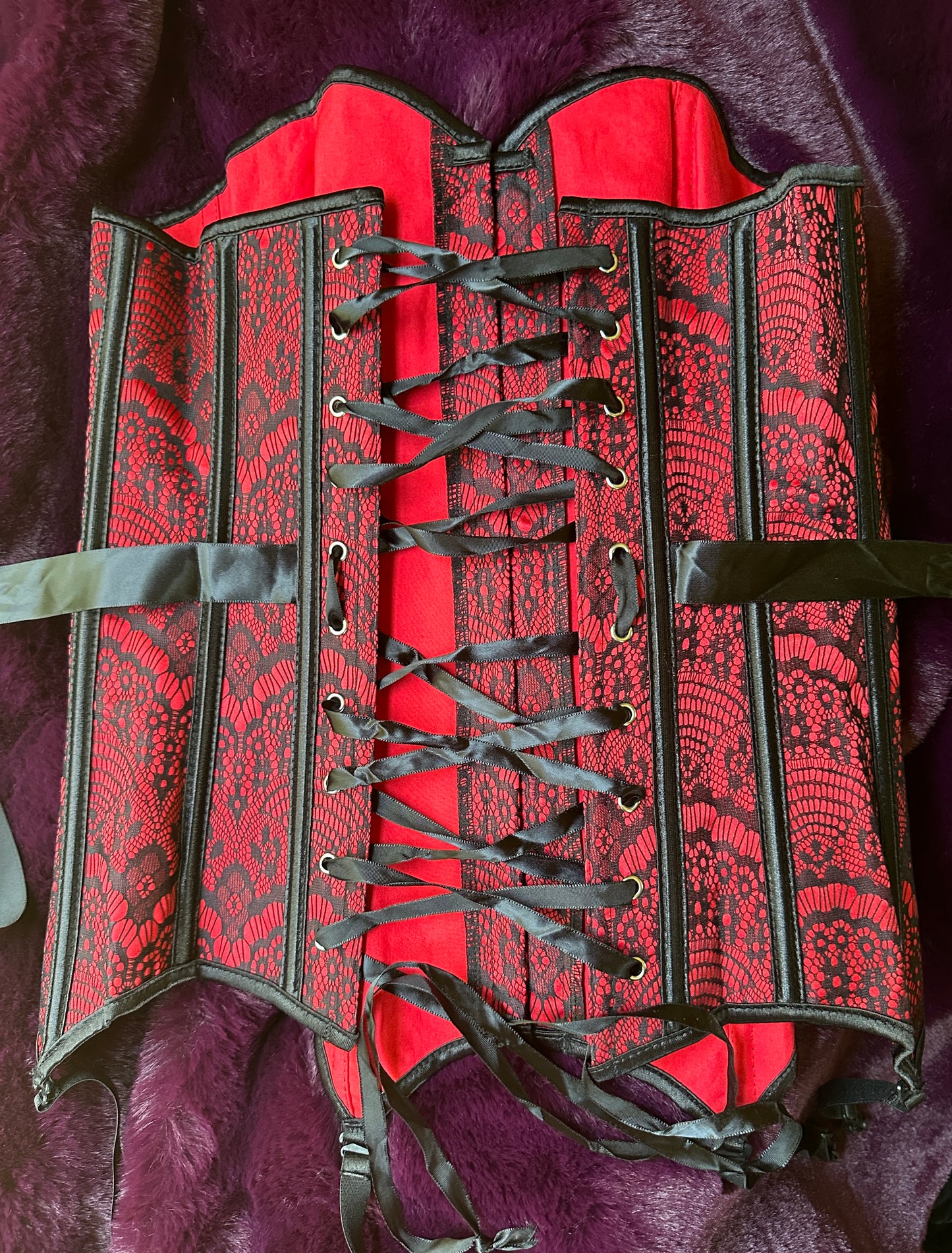Adore Me Lace Vampire Corset M