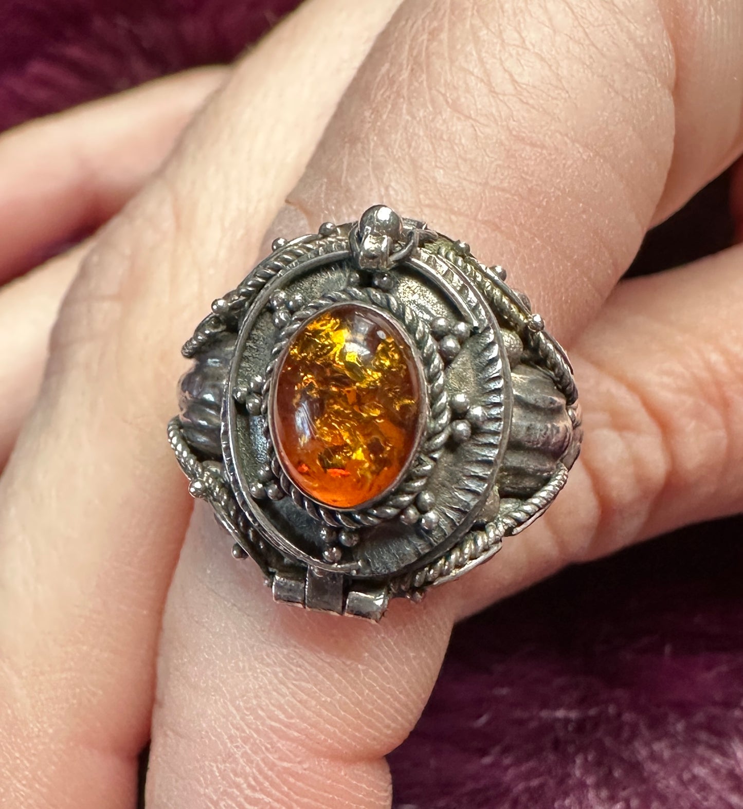 Silver & Amber Poison/Snuff Ring SZ 7