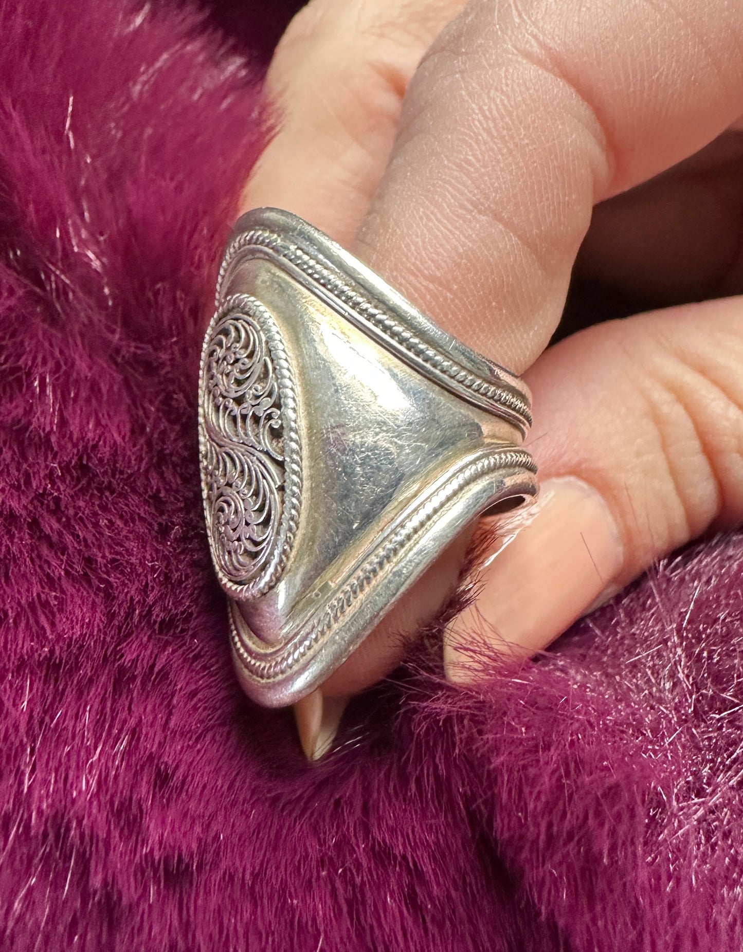 Silver Armor Ring SZ 6.75
