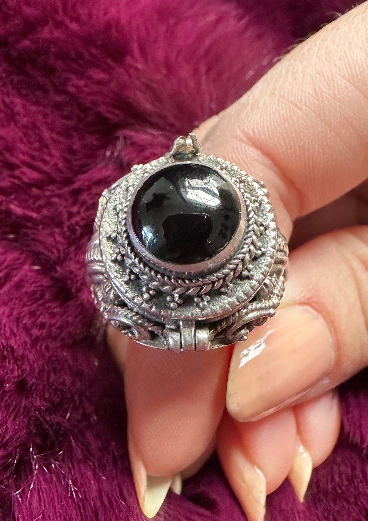 Silver & Onyx Poison/Snuff Ring SZ 10