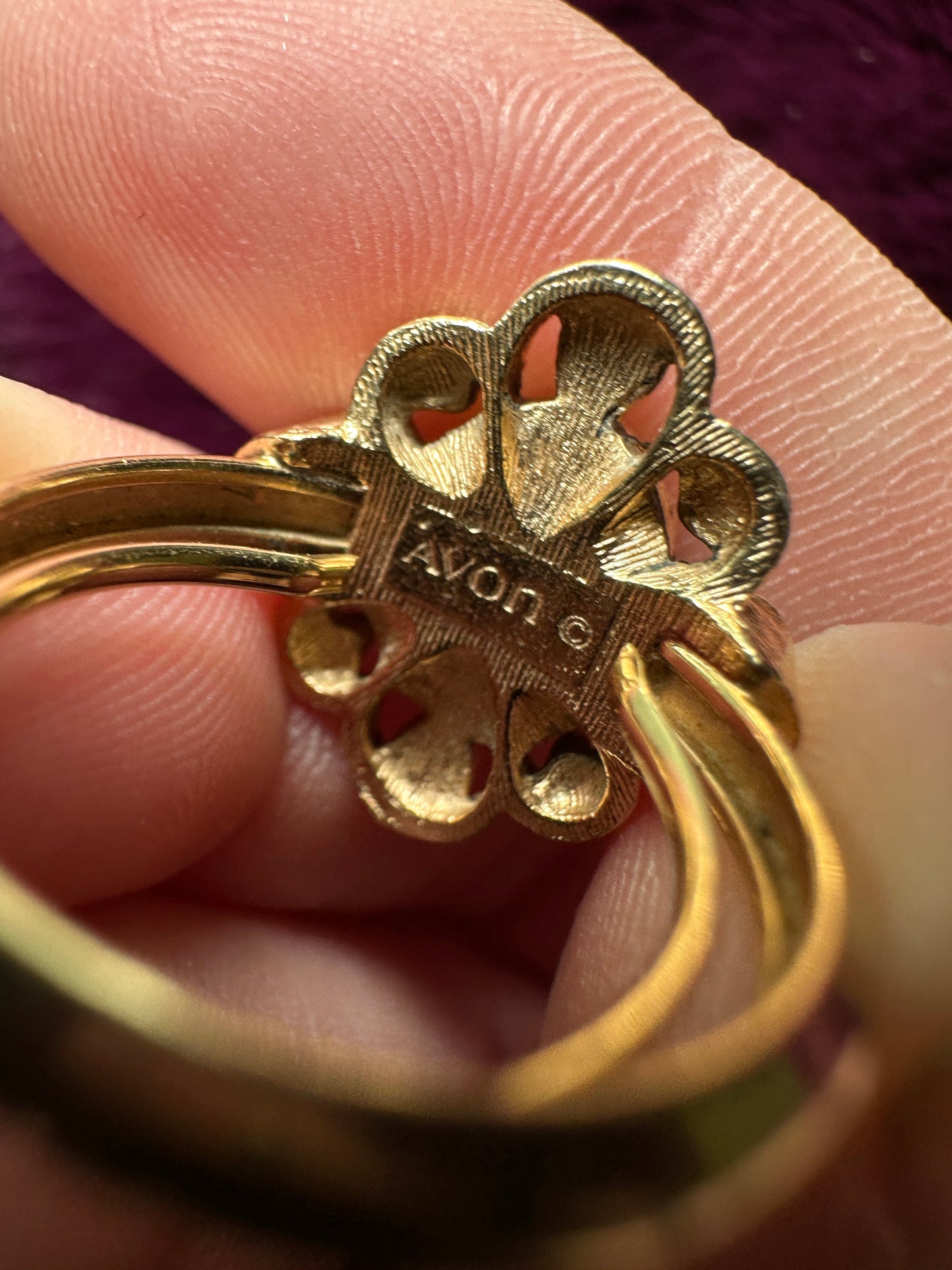 1970s Avon Ring SZ 2-4
