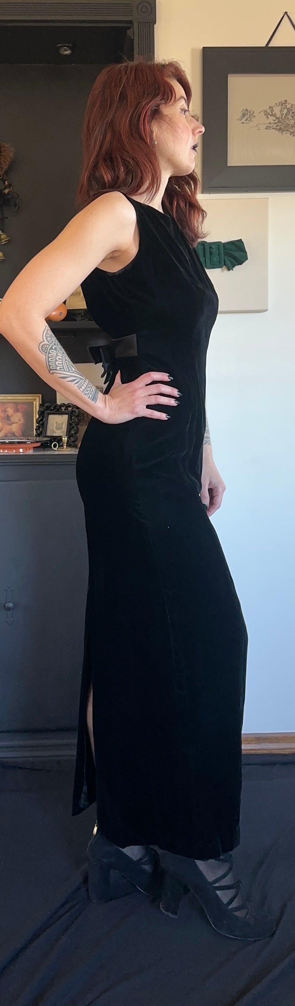 Laundry by Shelli Segal Velvet Gown SZ 6