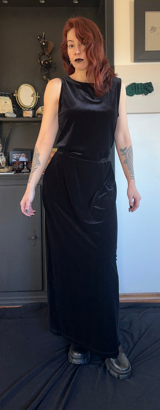 Stretch Velvet Black Maxi Skirt M-L