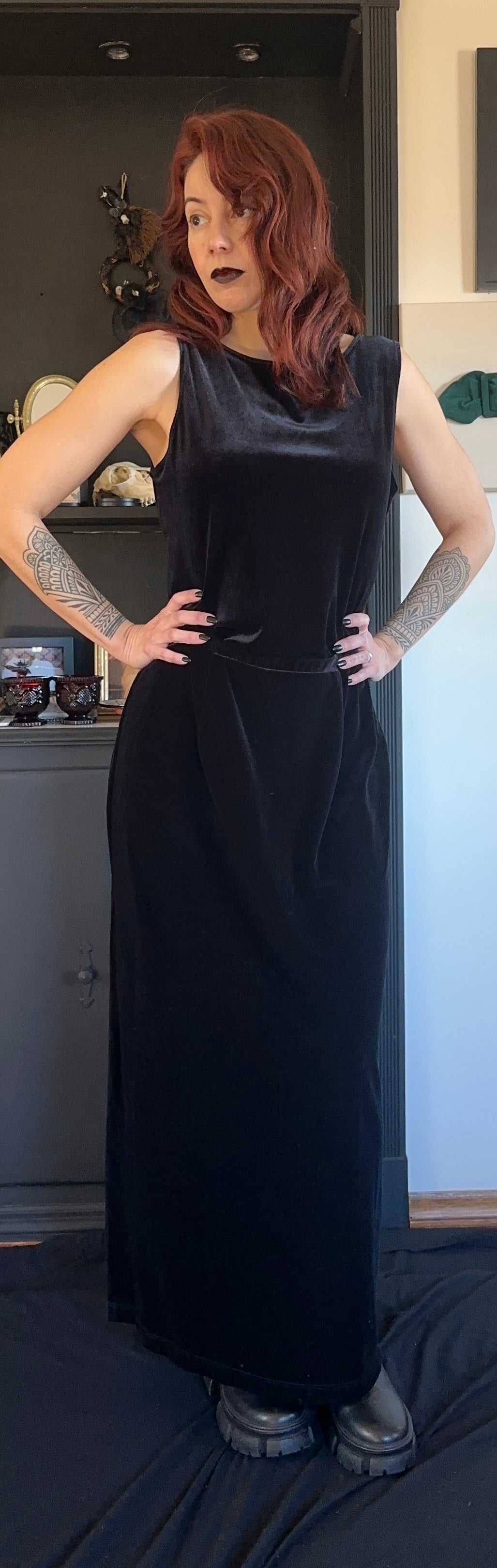 Stretch Velvet Black Maxi Skirt M-L