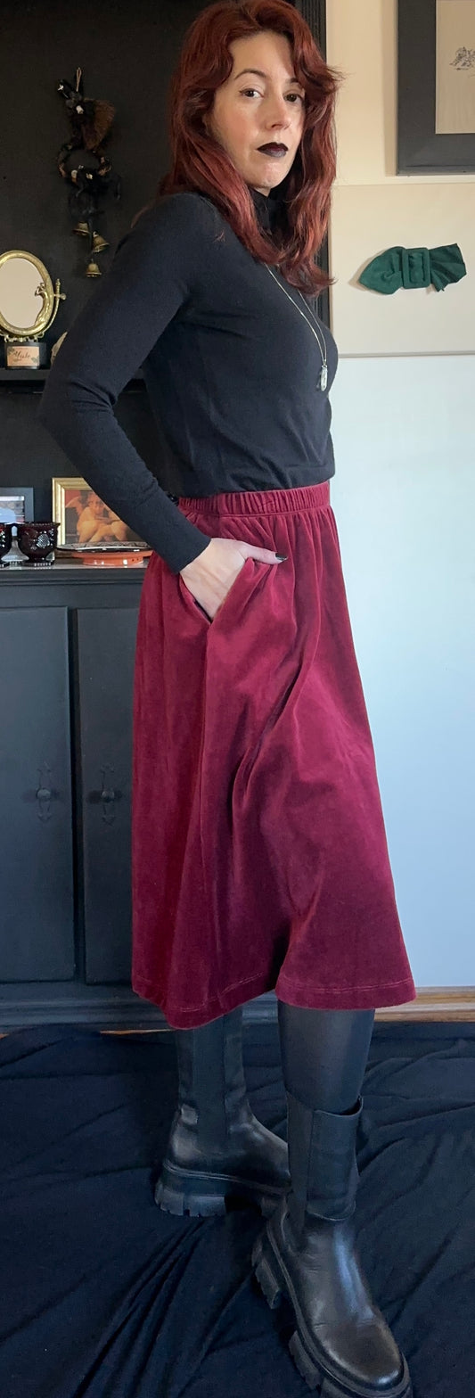 Velour Skirt With Pockets M-L