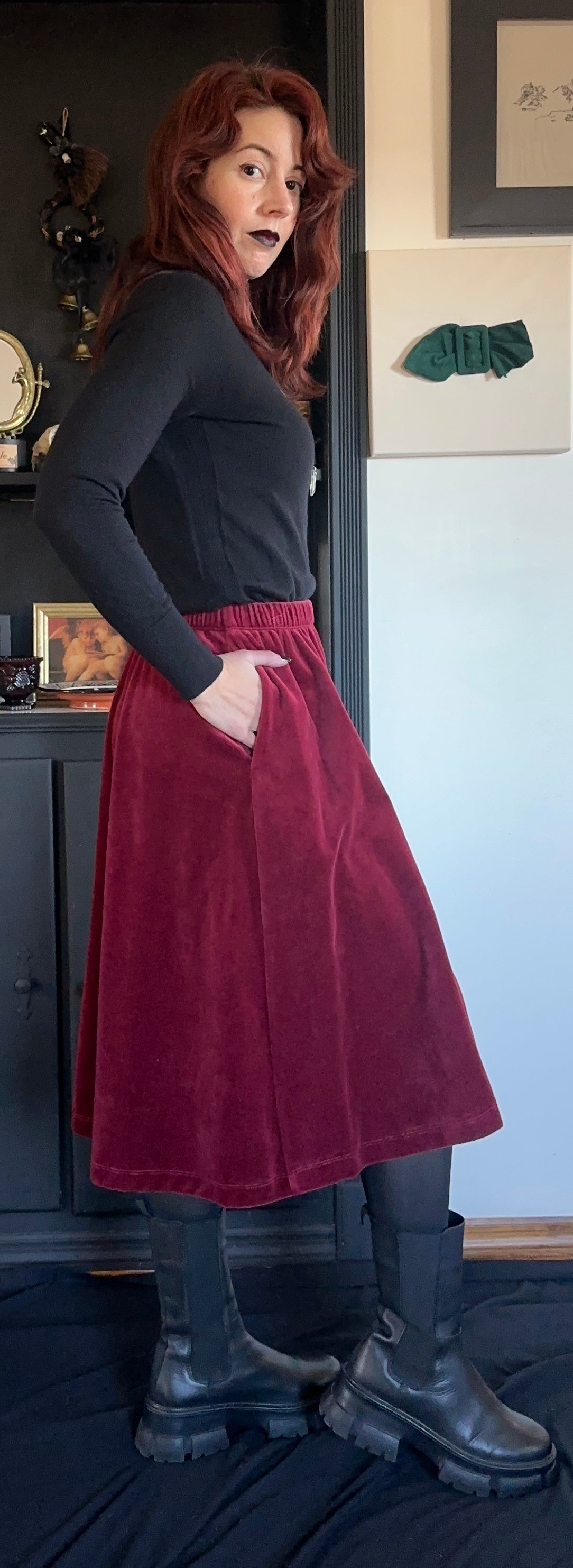 Velour Skirt With Pockets M-L