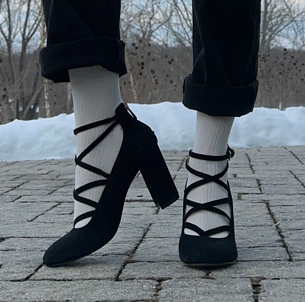 Adrienne Vittadini Suede Strappy Heels SZ 7.5