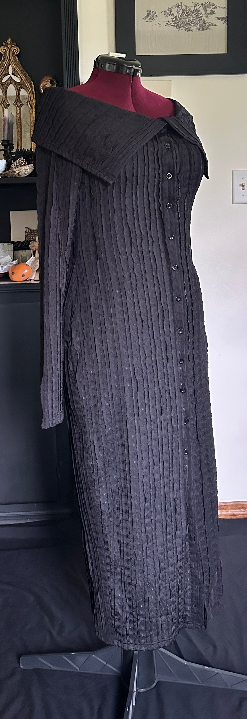 Off-The-Shoulder Witch Dress SZ L
