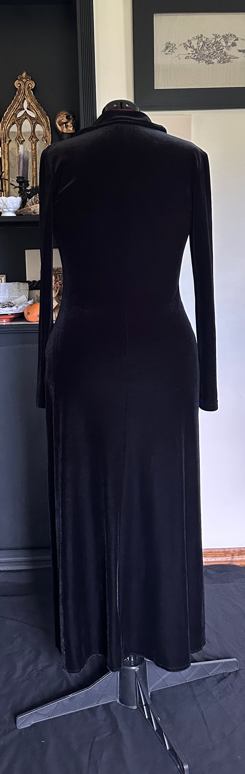 90s Morticia Dress M-L