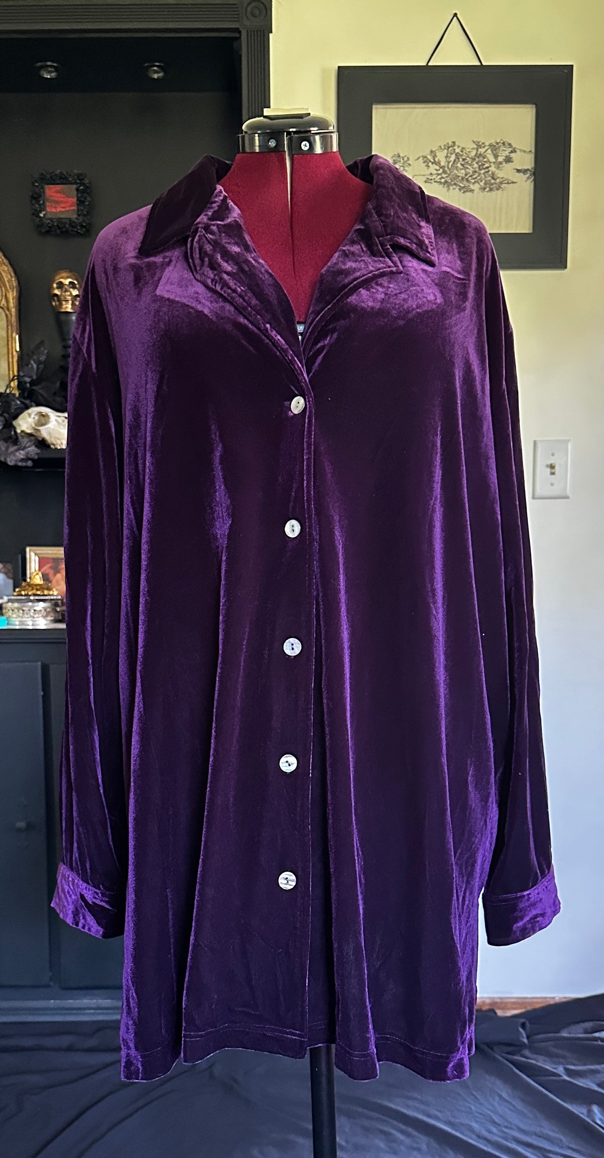 Witchy Velvet Button Down 4X/5X