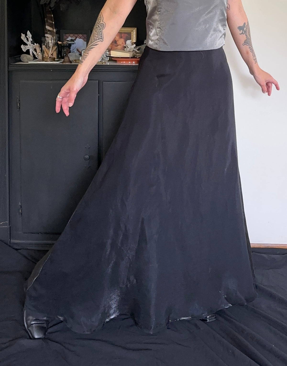 90s Liquid Satin Skirt S