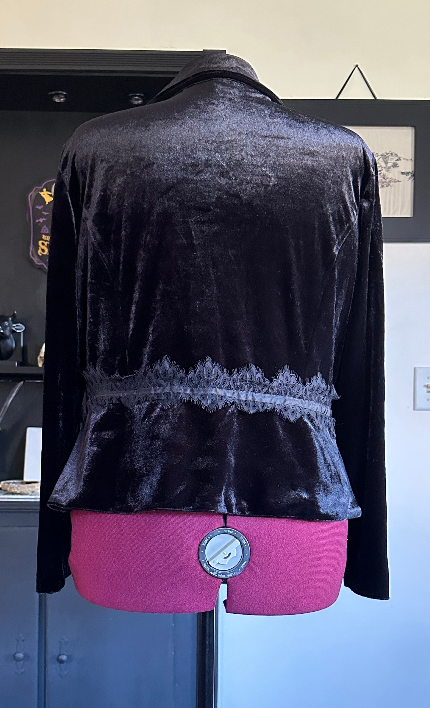 Stretch Velvet Belted Blazer 18