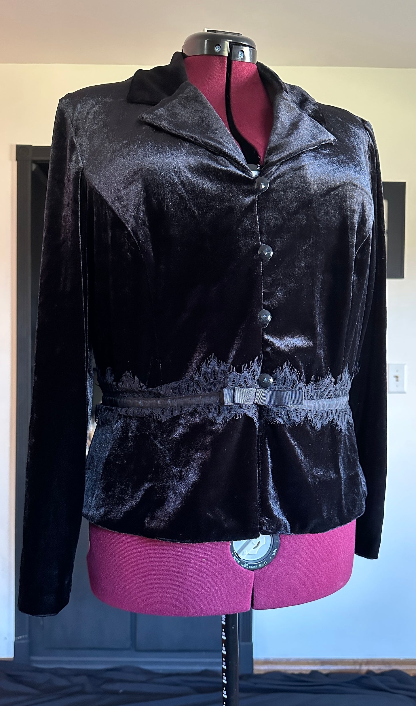 Stretch Velvet Belted Blazer 18