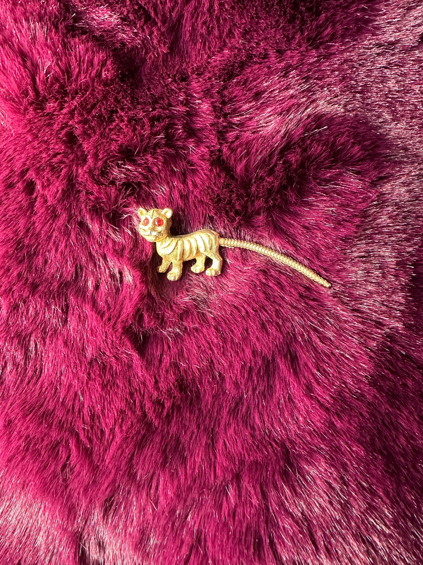 Vintage Gold Tiger Brooch