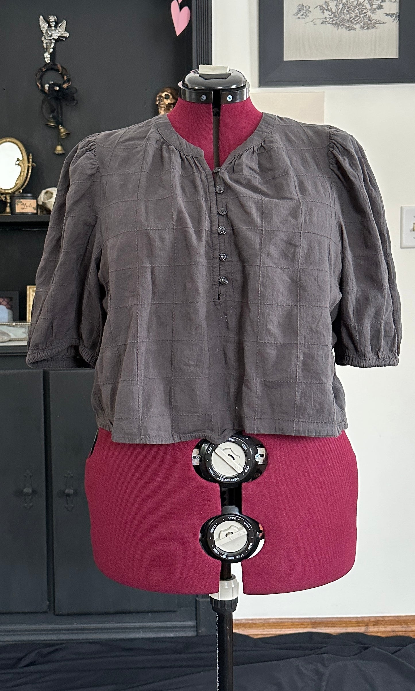 Puff Sleeve Cropped Blouse XL