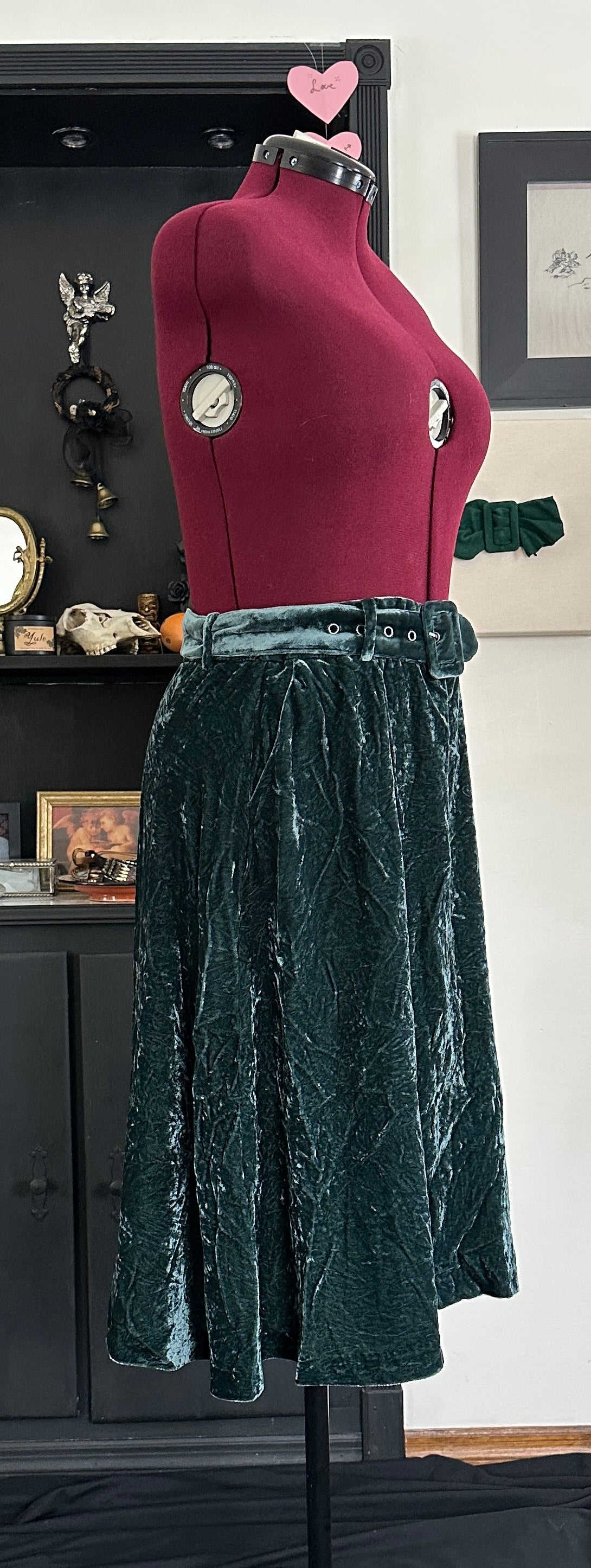 Mod Cloth Velvet Skirt L