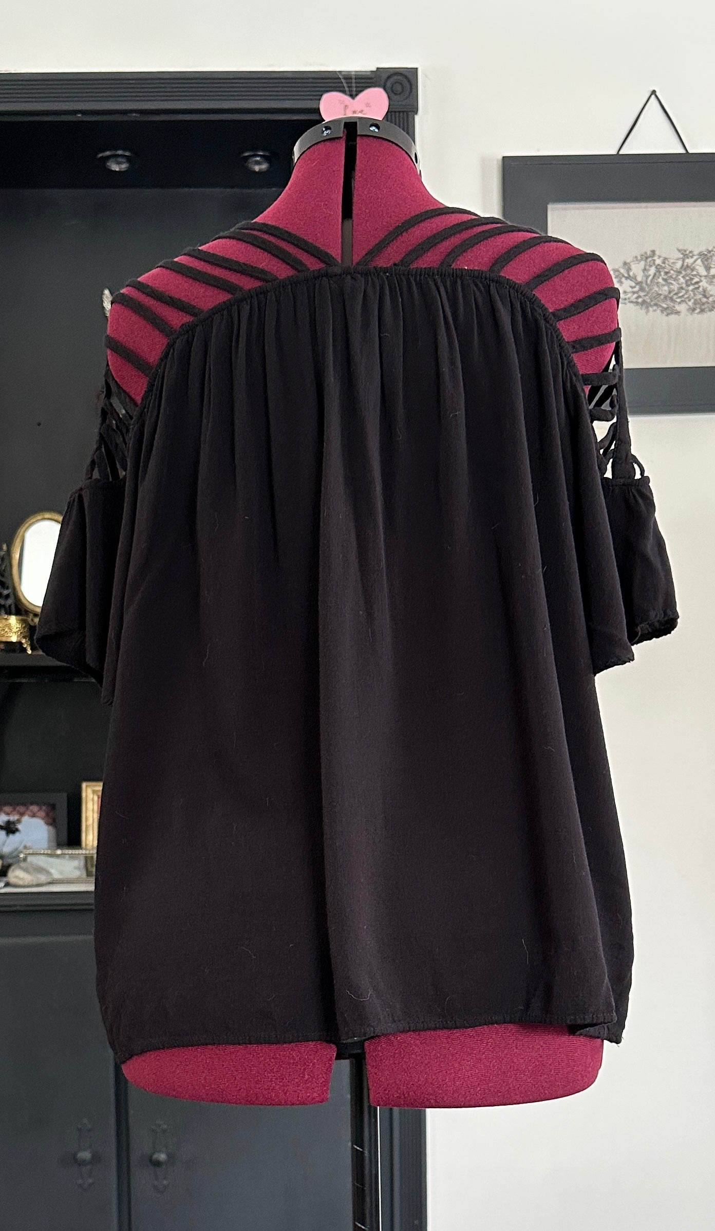 Off-The-Shoulder Top XL