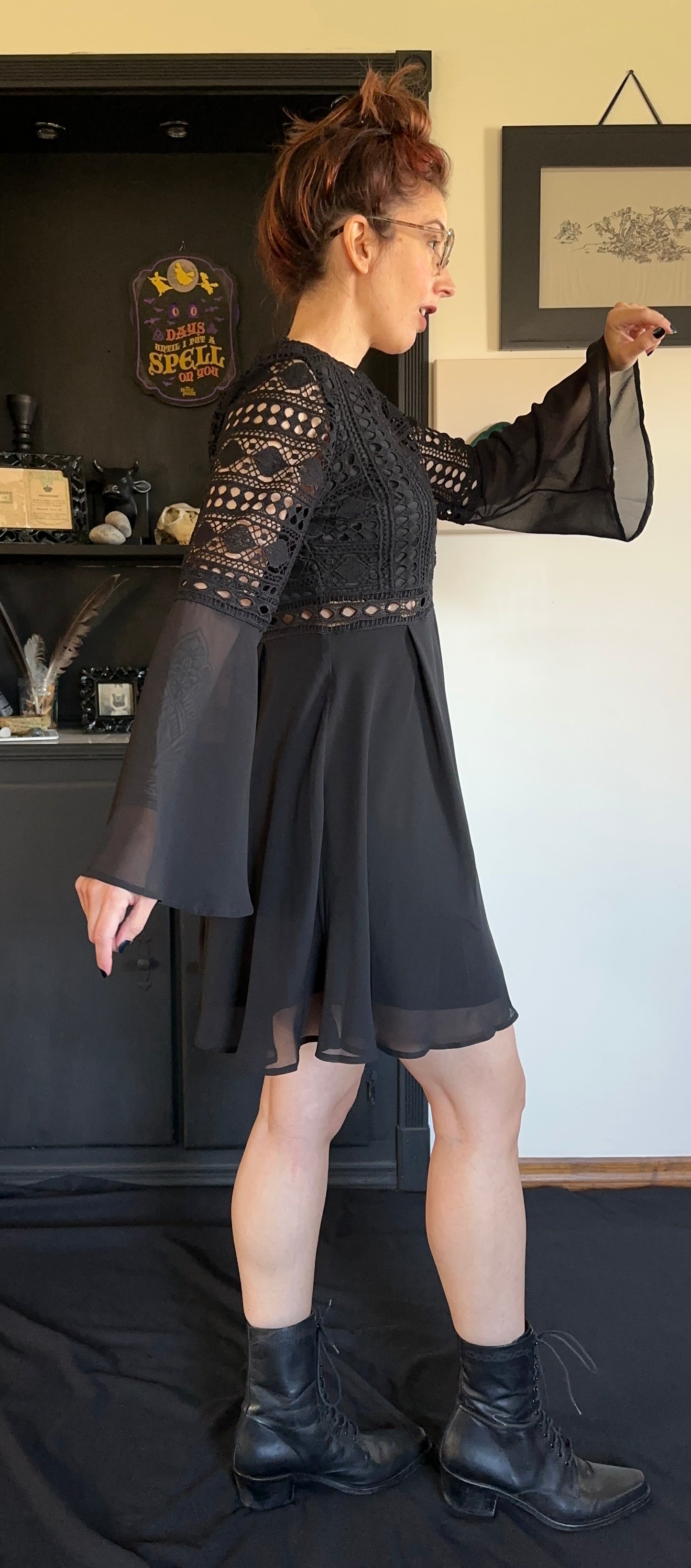 Bell Sleeve Dress L