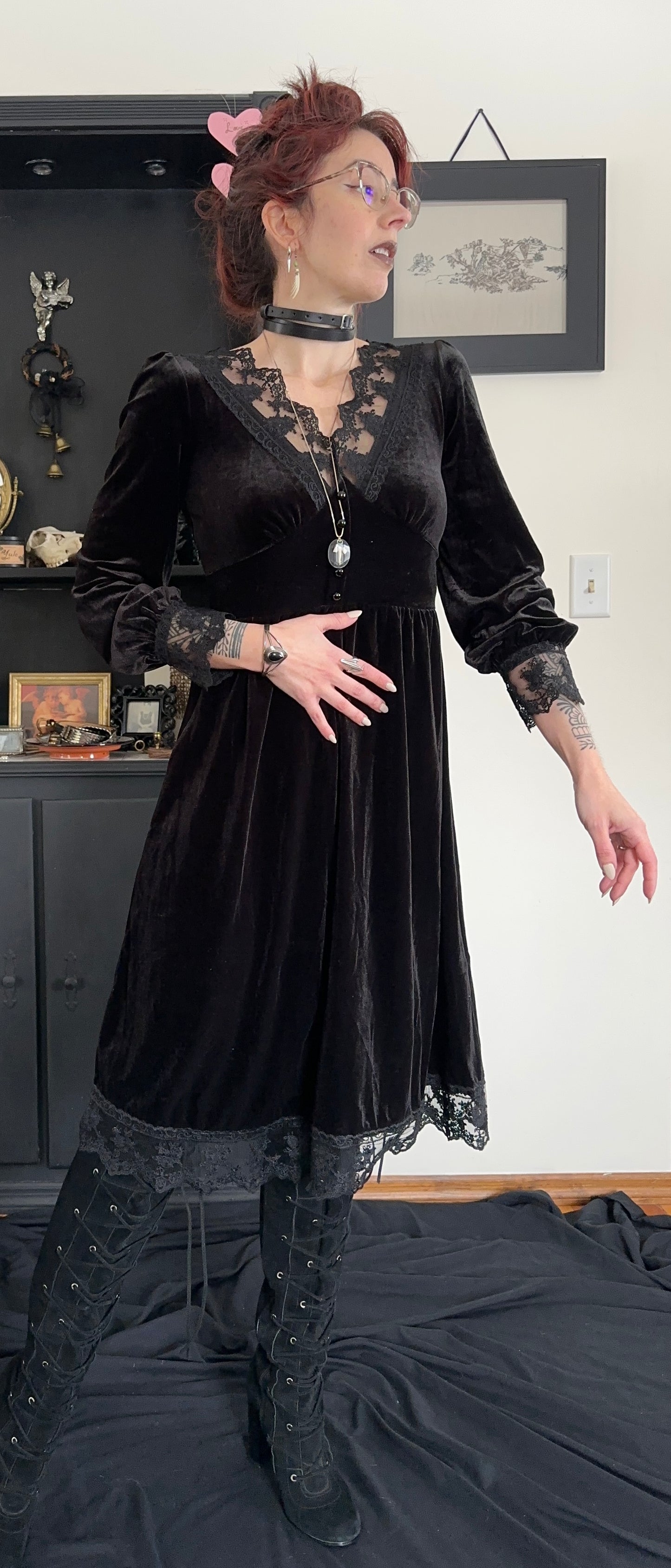 Velvet & Lace Gothic Dress S
