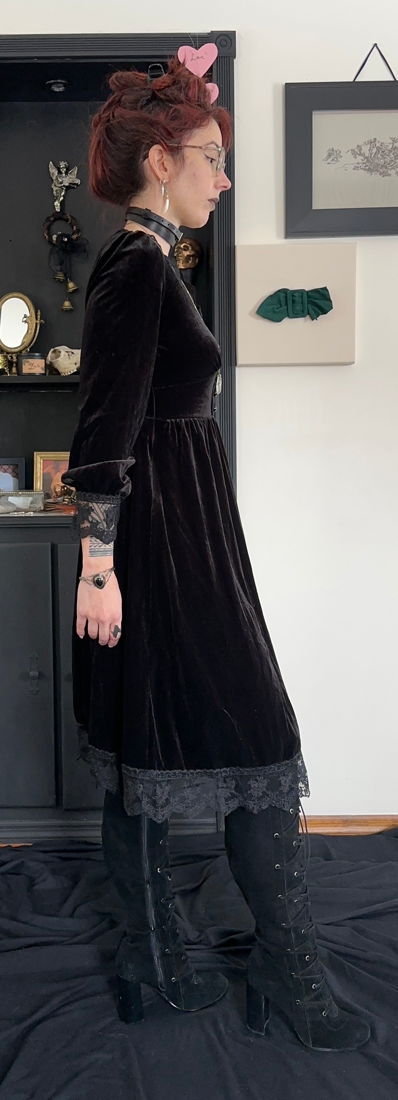 Velvet & Lace Gothic Dress S