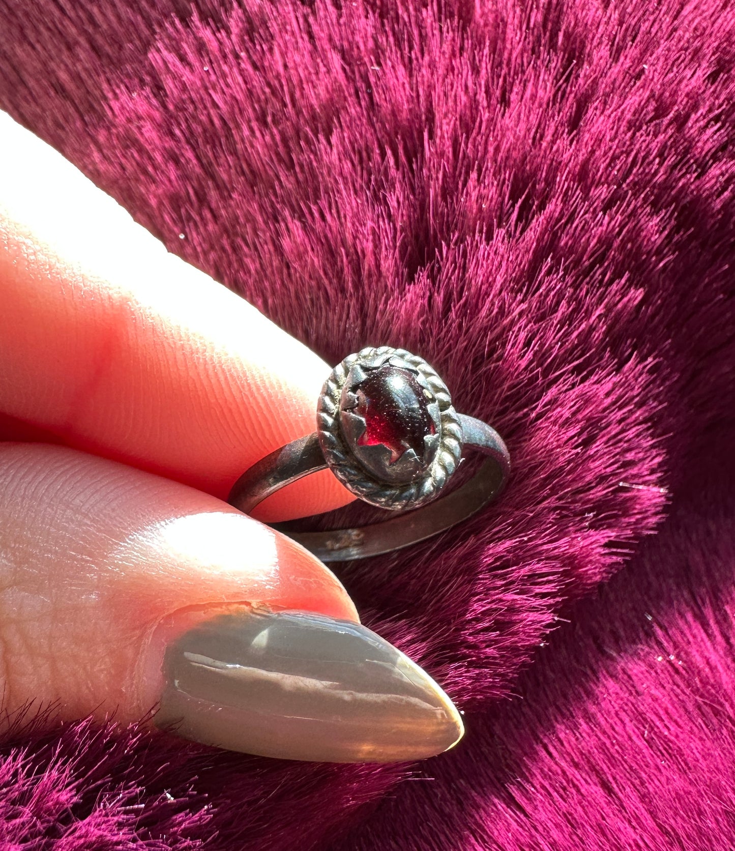 Gothic Garnet & Silver Solitaire Ring SZ 6.5