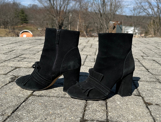 Suede Etienne Aigner Boots SZ 8