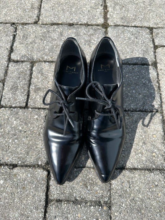Marc Fisher Pointed Toe Oxfords SZ 8
