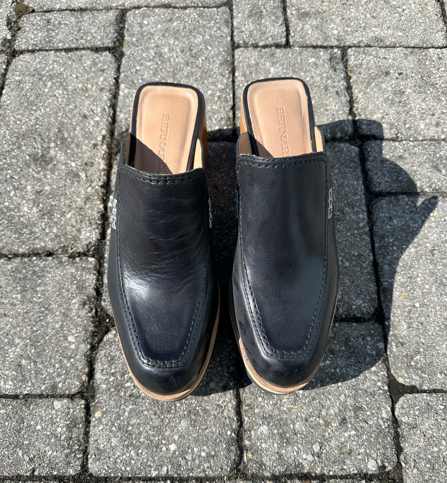 Leather Bernardo Clogs SZ 7.5