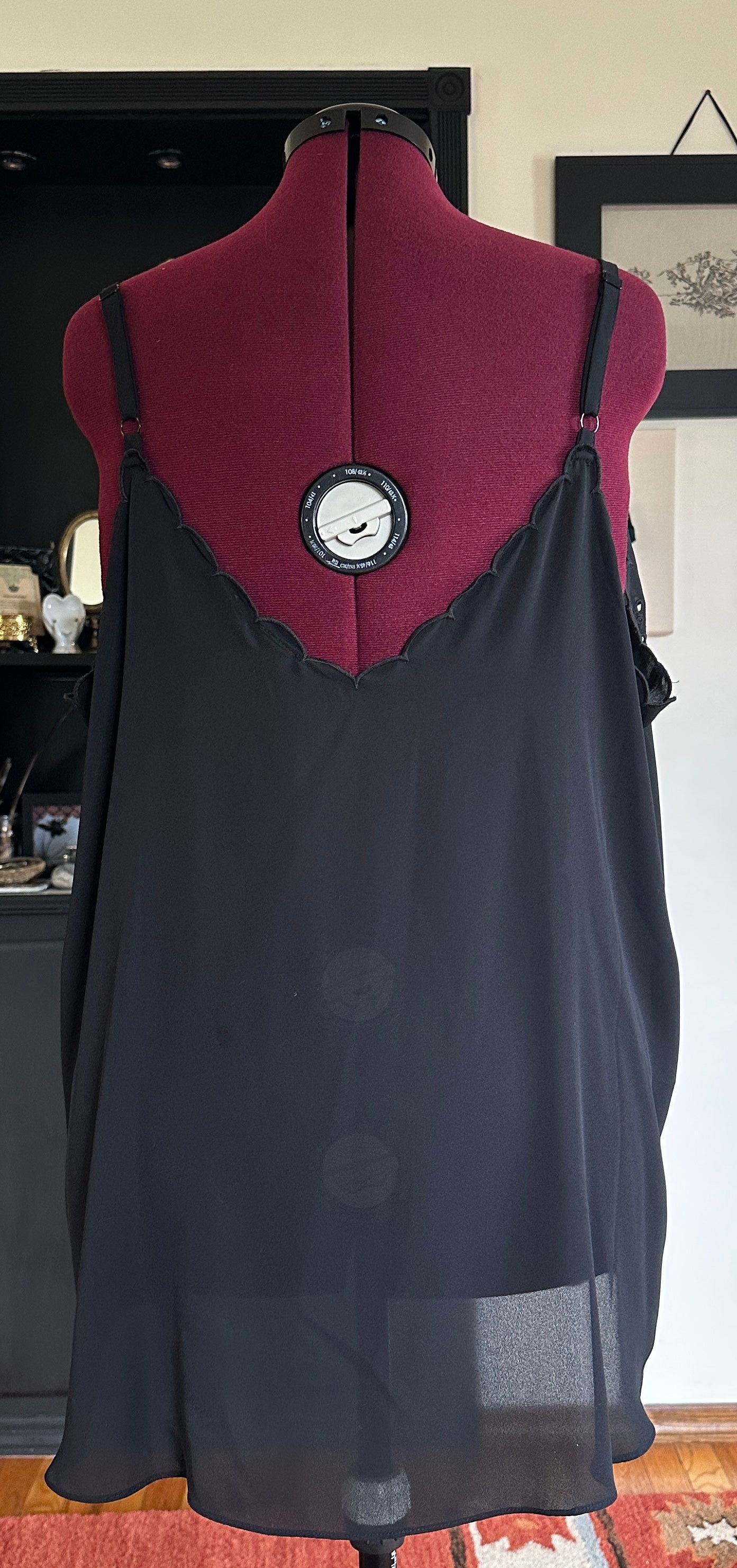 Chiffon Cut Work Tank Top 3X