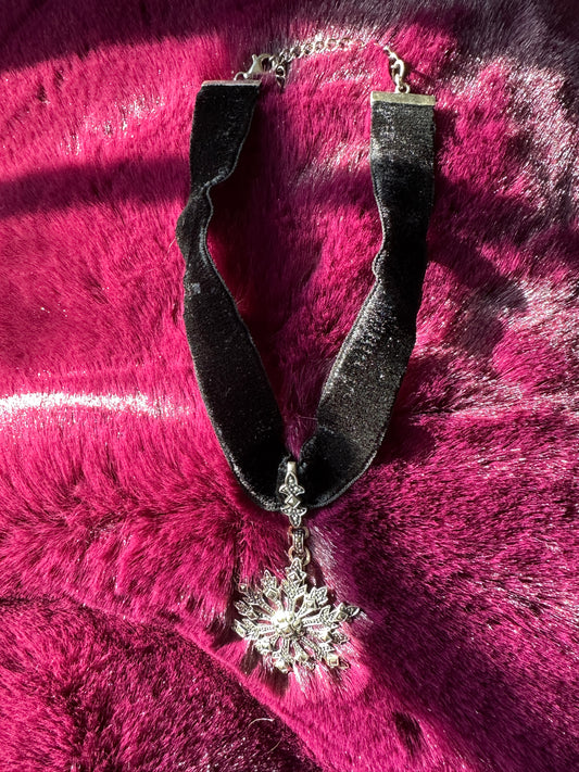 Victorian Style Choker
