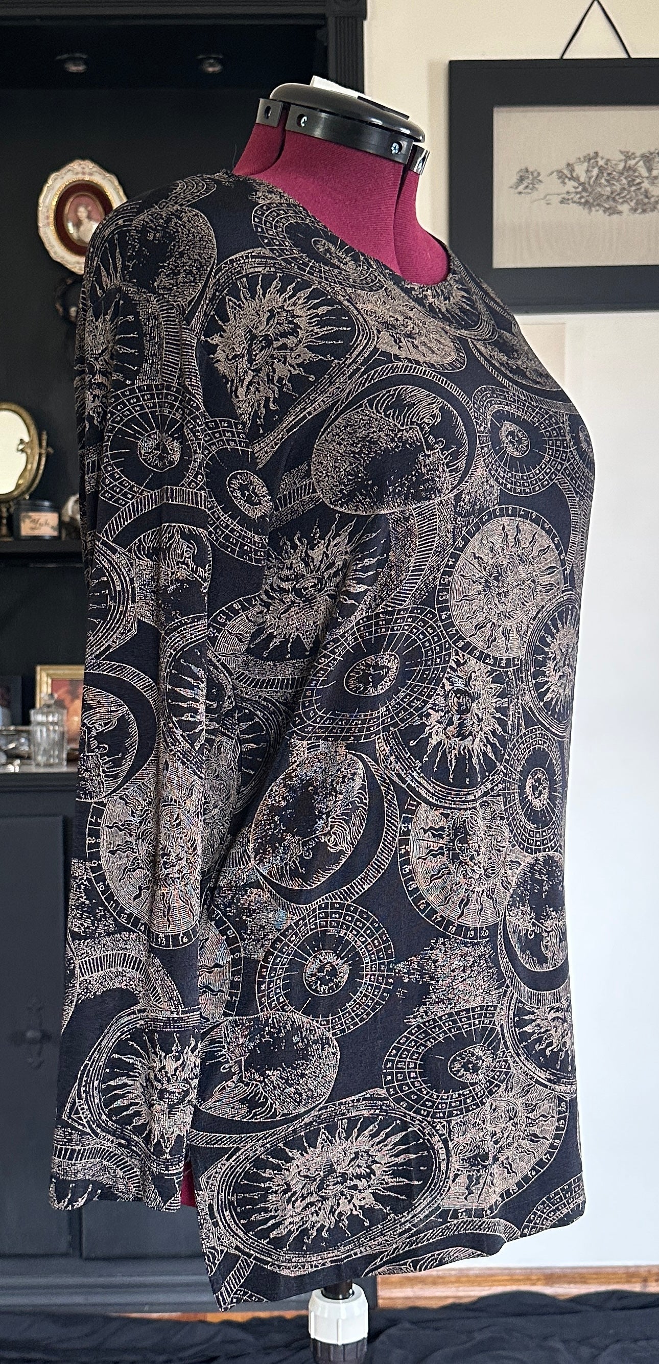 Vintage Astronomy Print Top L/XL