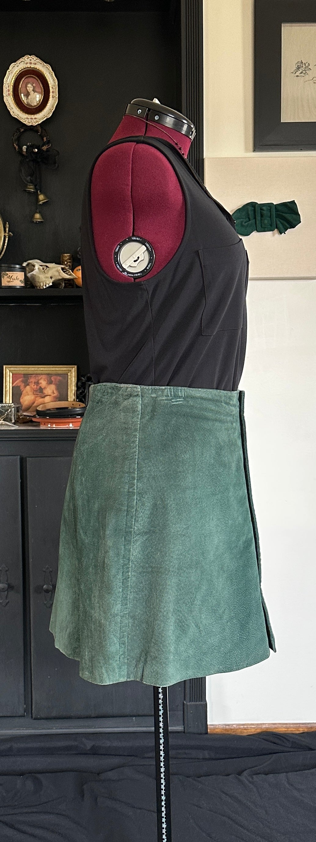 Vintage 90s Suede Skirt L