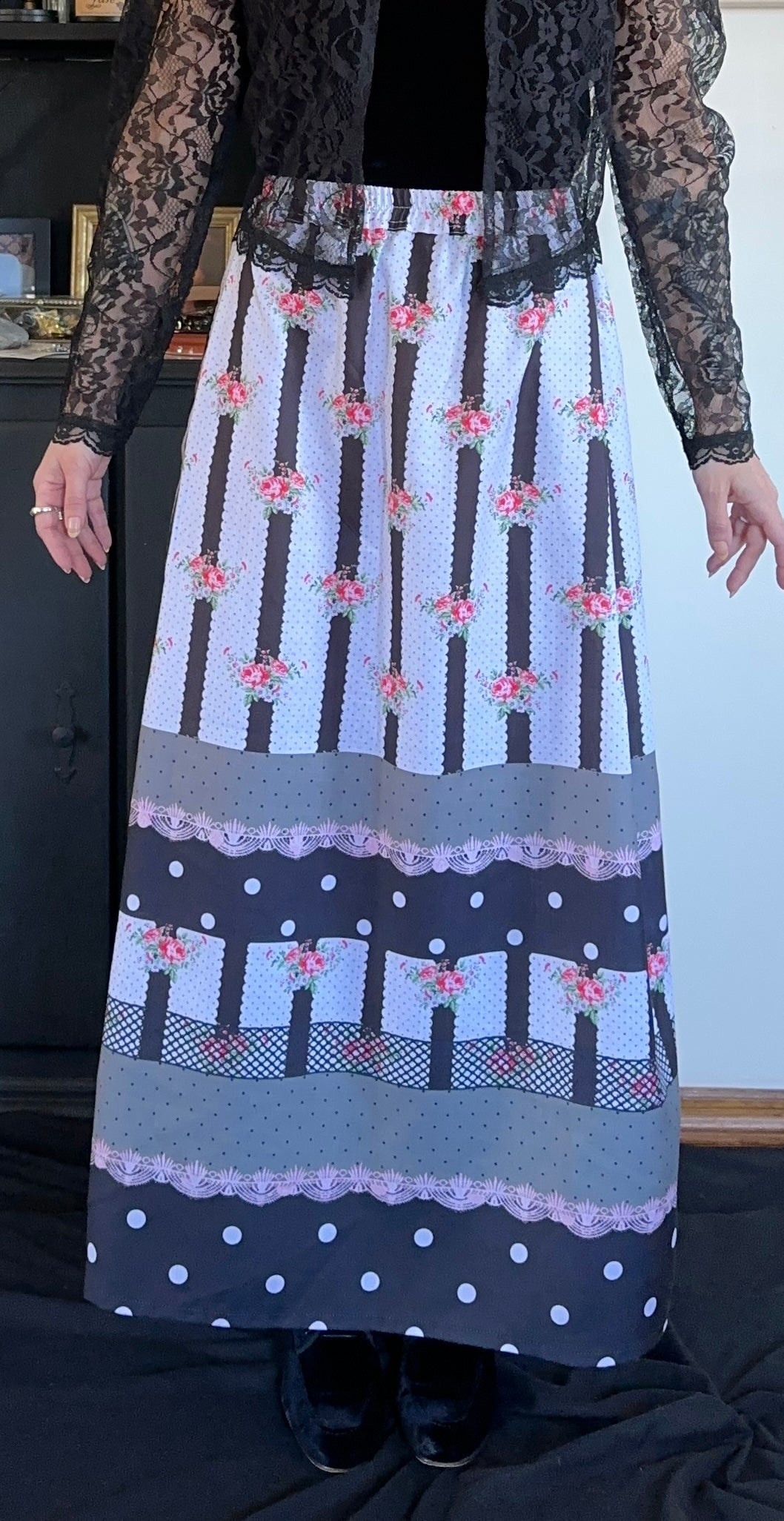 Floral & Polka Dot 70s Cottage Maxi Skirt S-L