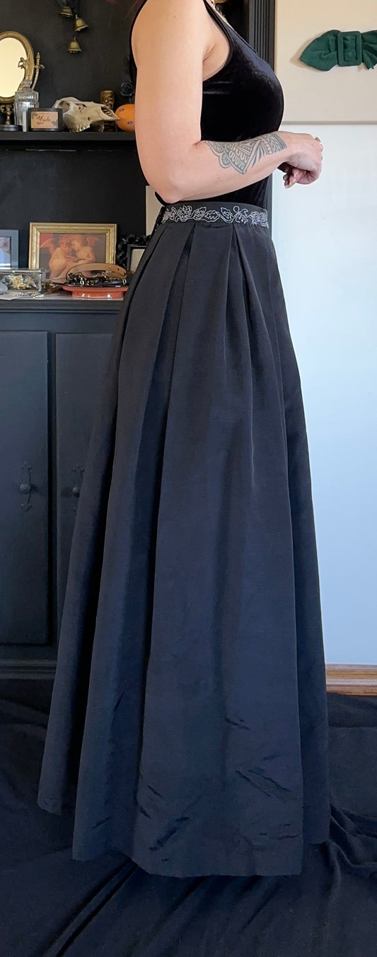 Box Pleat Maxi Skirt SZ 6