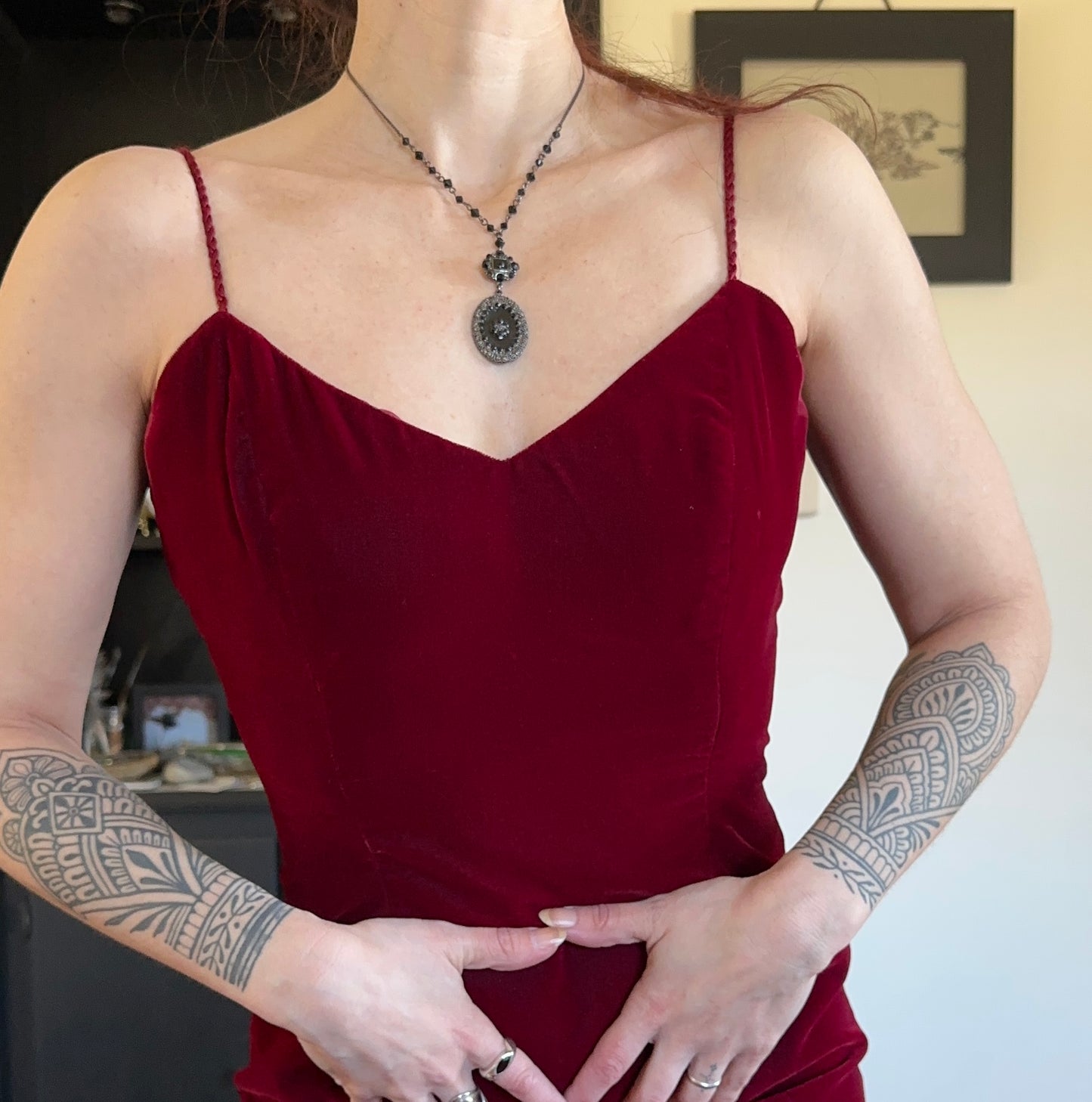 Red Velvet Gothic Gown SZ 0-2