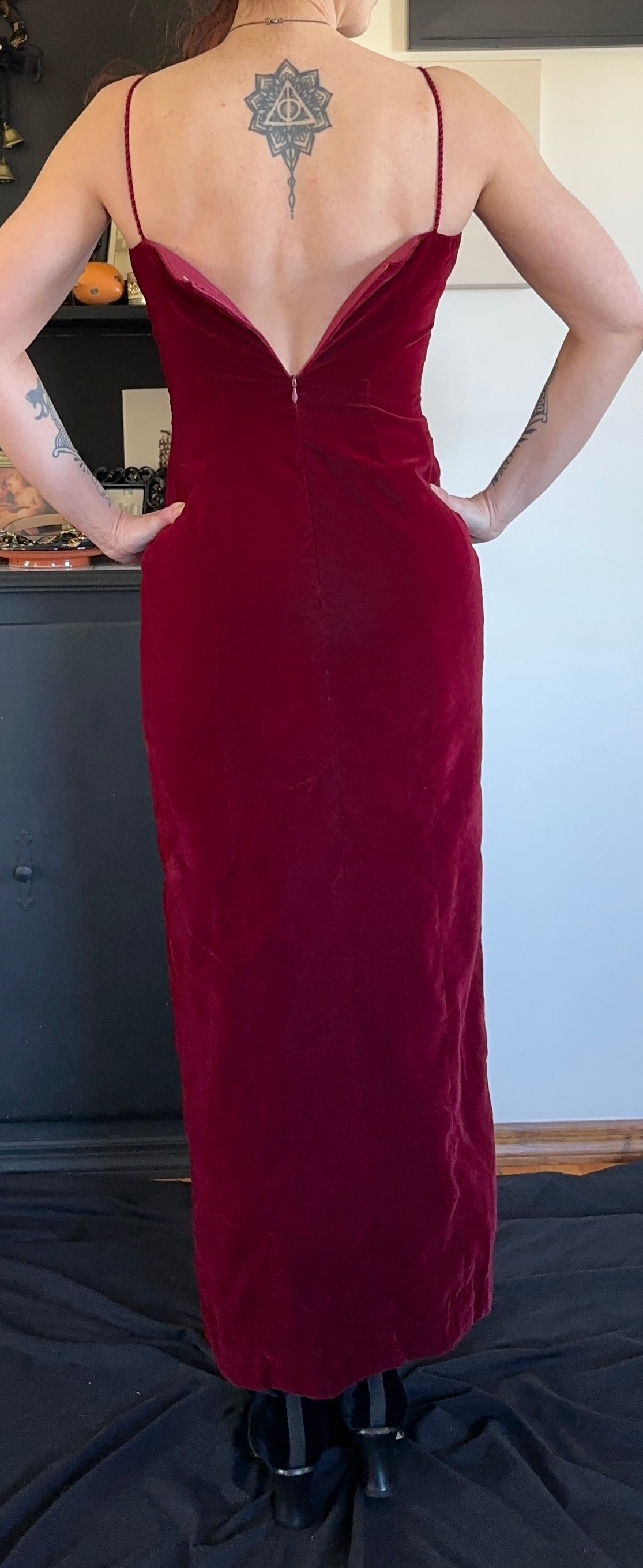 Red Velvet Gothic Gown SZ 0-2