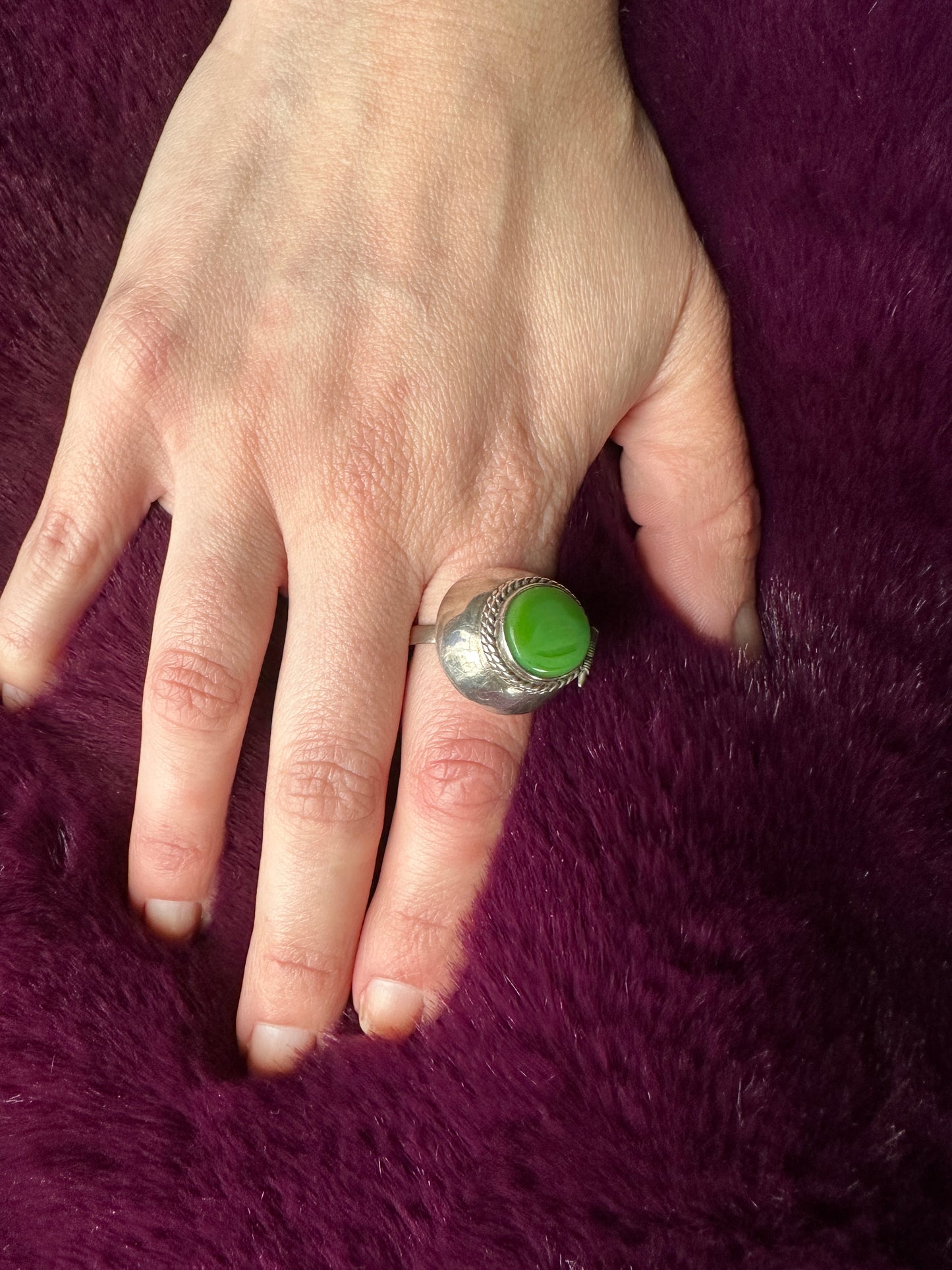 Vintage Silver & Nephrite Jade Poison Ring SZ 4 - 11
