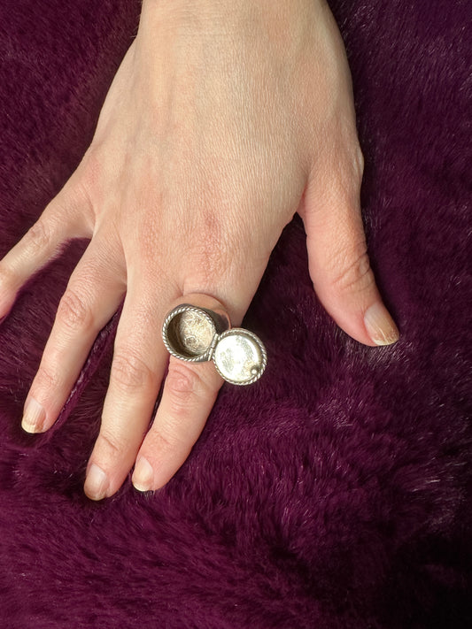 Vintage Silver & Nephrite Jade Poison Ring SZ 4 - 11