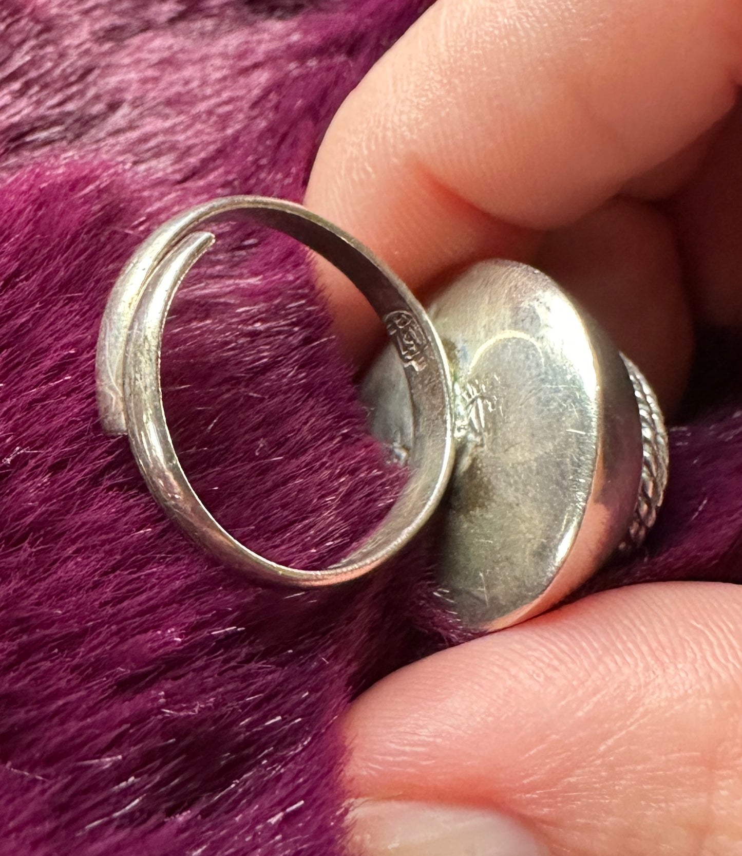 Vintage Silver & Nephrite Jade Poison Ring SZ 4 - 11